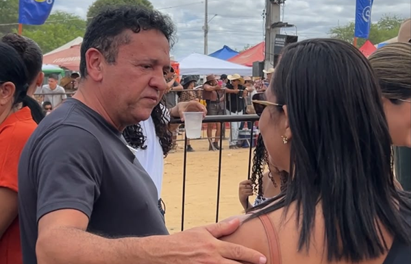 Carlos Britto prestigia a 53ª Jecana do Capim e se consolida como nova liderança no Sertão