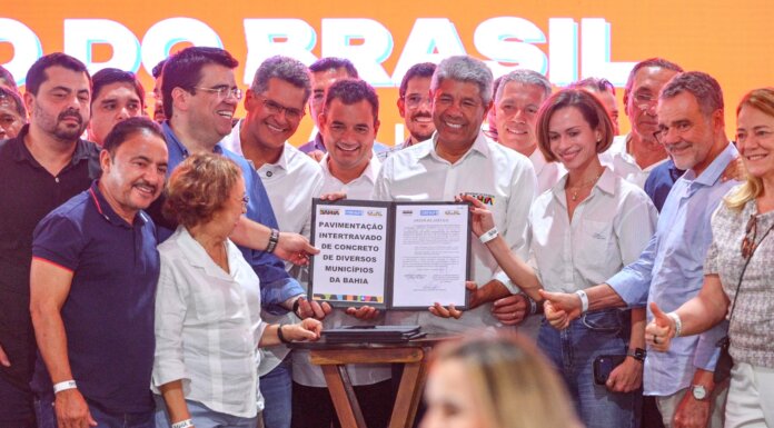 Prefeito Andrei recebe para Juazeiro mais de R$ 16 milhões em investimentos nas áreas de saúde, infraestrutura e desenvolvimento por meio de parcerias com os governos Estadual e Federal