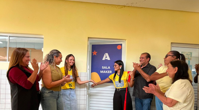 Catharina Garziera leva inovação às escolas de Lagoa Grande com entrega do Laboratório Maker