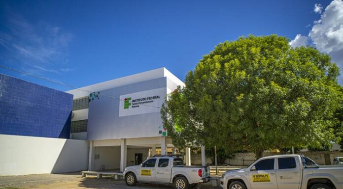 IFSertãoPE declara ‘guerra’ às muriçocas e realiza dedetização no Campus Petrolina