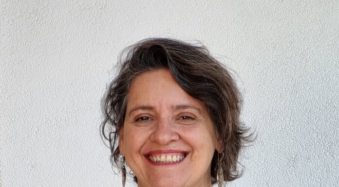 PSTU anuncia a professora Vanessa Portugal como pré-candidata a vice-presidente da República