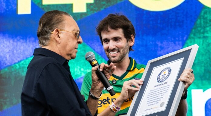 Galvão Bueno encerra ciclo de narrações em Copas do Mundo com legado reconhecido pelo Guinness World Records™