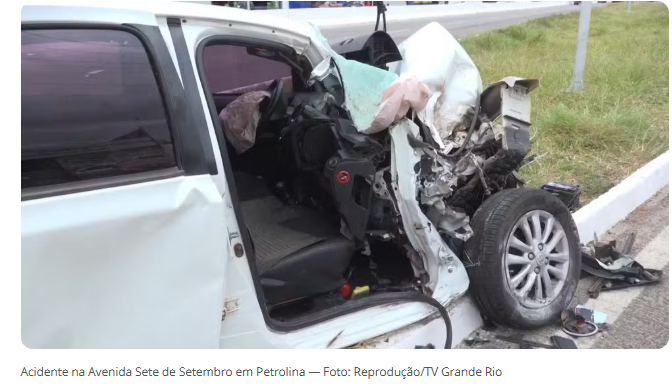 Acidente na Avenida Sete de Setembro em Petrolina deixa três pessoas feridas