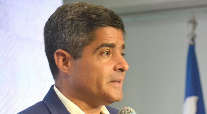 Coluna do Blog: ACM Neto abre nova caminhada e oficializa segunda disputa pelo Governo da Bahia