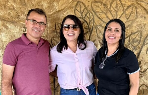 Eliane Soares amplia articulação política e anuncia novos apoios em Flores