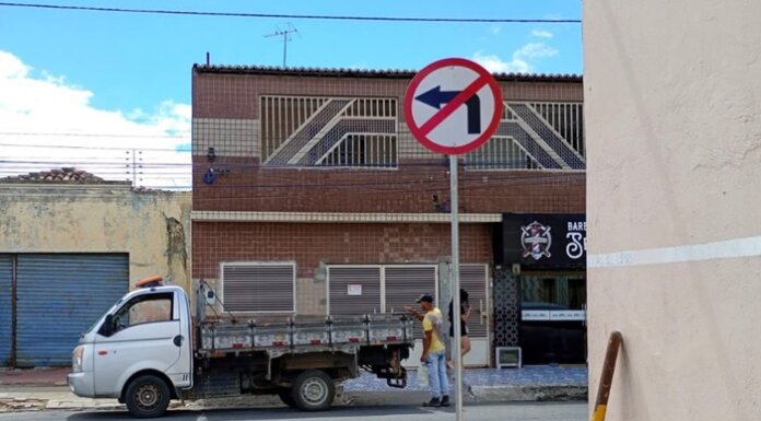 Prefeitura de Juazeiro implanta mão única na Rua Princesa Isabel para melhorar a mobilidade urbana