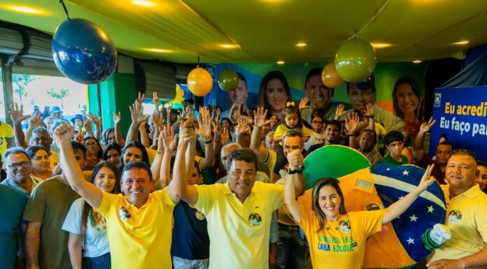 Força Conservadora em Petrolina: Carlos Brito e Lara Cavalcanti inauguram comitê com apoio de peso de Mendonça Filho