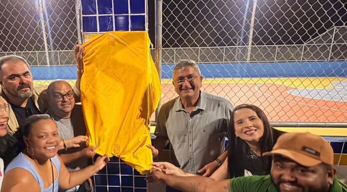 Duarte inaugura nova quadra poliesportiva, anuncia reconstrução da Escola e confirma recuperação do sistema de abastecimento d’água
