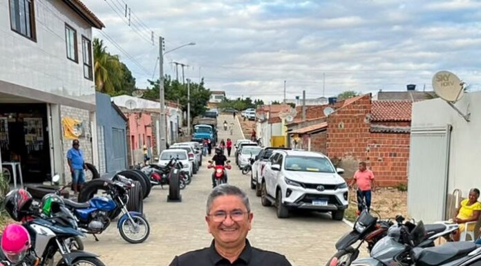 Prefeito George Duarte entrega pavimentação da Rua 10 e reforça avanço do programa Pavimenta Boa Vista