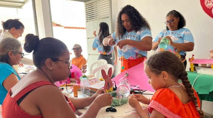 Agosto Verde: Programa Criança Feliz realiza oficina de brinquedos recicláveis e fortalece vínculos familiares lagoa-grandenses