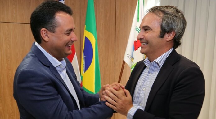 Durante o “Agosto Lilás”, mês dedicado à conscientização e ao enfrentamento da violência contra a mulher, a Prefeitura de Petrolina vem reforçando as ações desenvolvidas pela Secretaria de Segurança Pública para garantir proteção, acolhimento e segurança às mulheres vítimas de violência. Por meio da Patrulha da Mulher, popularmente conhecida como Patrulha Maria da Penha, o município mantém um trabalho permanente de prevenção e acompanhamento, fortalecendo a rede de proteção. Em Petrolina, a Patrulha da Mulher atua de forma preventiva e humanizada, acompanhando mulheres que possuem medidas protetivas, realizando fiscalizações para verificar o cumprimento das determinações judiciais e prestando apoio em situações de violência doméstica. Entre as ações também estão acolhimentos, registros de descumprimento de medidas protetivas, prisões de agressores, afastamentos do lar e acompanhamento das vítimas, contribuindo para interromper ciclos de violência e ampliar a proteção. Somente no primeiro semestre deste ano, foram registrados 3.203 atendimentos pela Patrulha da Mulher. No mesmo período do ano de 2025, foram contabilizados 2.245. Com o trabalho de conscientização, mais pessoas têm procurado o serviço. O trabalho coordenado pela Guarda Civil Municipal (GCM) acontece de forma integrada com os demais órgãos que compõem a rede de proteção às mulheres. A iniciativa reafirma o compromisso da Prefeitura de Petrolina com uma segurança pública cada vez mais próxima da população. Como pedir ajuda – A violência contra a mulher não é normal, não deve ser silenciada e pode ser denunciada. Em Petrolina, a população pode denunciar através do telefone 153 ou pelo WhatsApp (87) 3983-7150 da Guarda Civil Municipal (GCM), todos os dias, 24 horas. ——