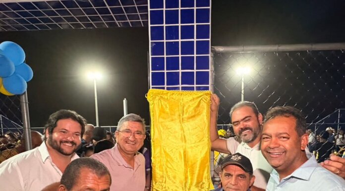 Prefeito George Duarte entrega nova quadra poliesportiva na Agrovila 46 do Projeto Fulgêncio