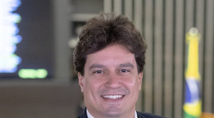 Lucas Ramos amplia presença em Lagoa Grande e consolida imagem de “deputado federal da cidade”