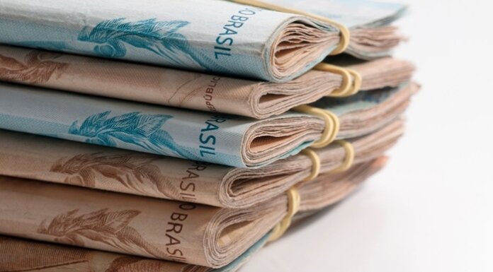 Coluna do Blog: Do milhão ao zero, os números que revelam o poder financeiro da eleição em Petrolina Imagem ilustrativa - Google imagem. 02.09.2026