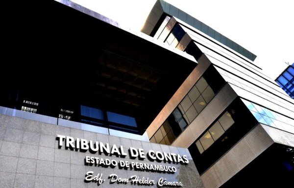 TCE-PE alerta municípios sobre excesso de contratações temporárias