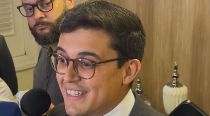 Vitor tem força para transferir os votos de João Campos? Nos bastidores, dúvida só aumenta